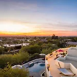 Golf Sim & Putting Green - Rooftop With 360 Views